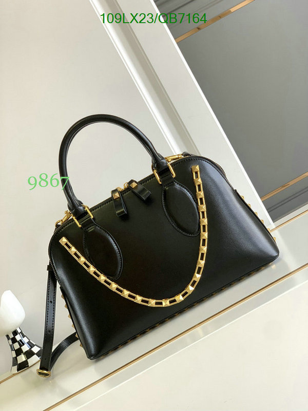 Valentino Bag-(4A)-Handbag- Code: QB7164 $ 142USD