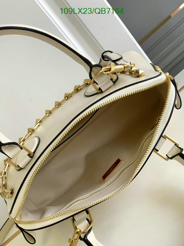 Valentino Bag-(4A)-Handbag- Code: QB7164 $ 142USD