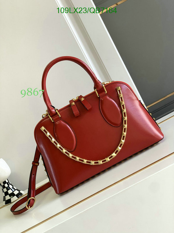 Valentino Bag-(4A)-Handbag- Code: QB7164 $ 142USD