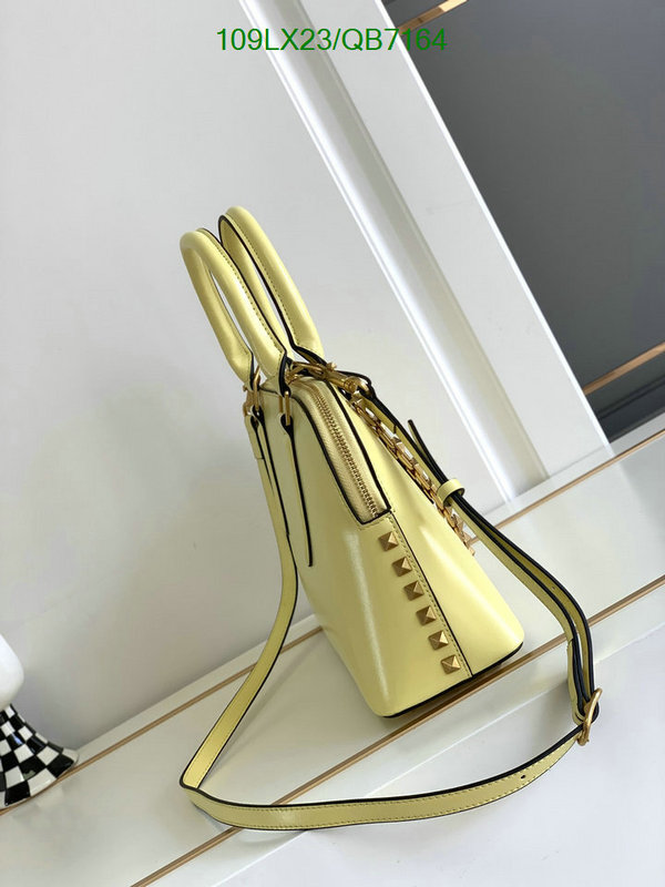 Valentino Bag-(4A)-Handbag- Code: QB7164 $ 142USD