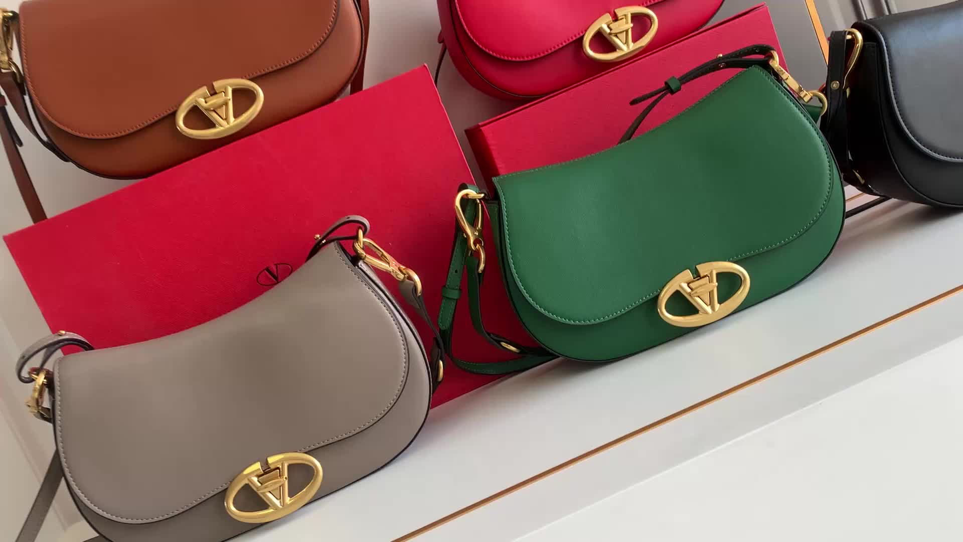 Valentino Bag-(4A)-Crossbody- Code: BB8902 $ 116USD