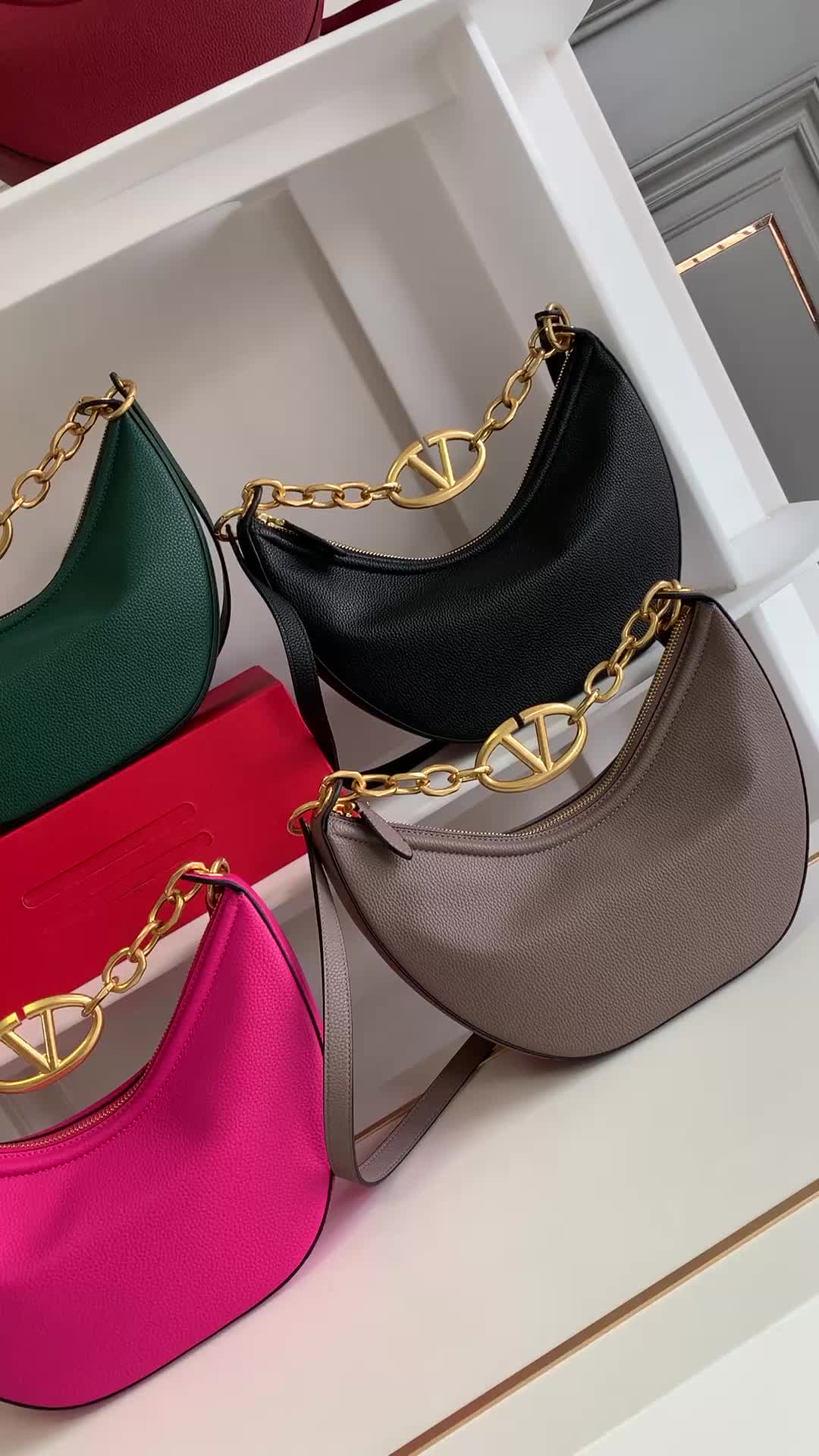 Valentino Bag-(4A)-Diagonal- Code: RB6561 $ 129USD