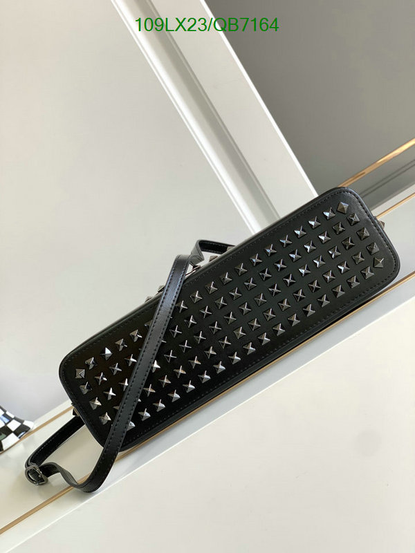 Valentino Bag-(4A)-Handbag- Code: QB7164 $ 142USD