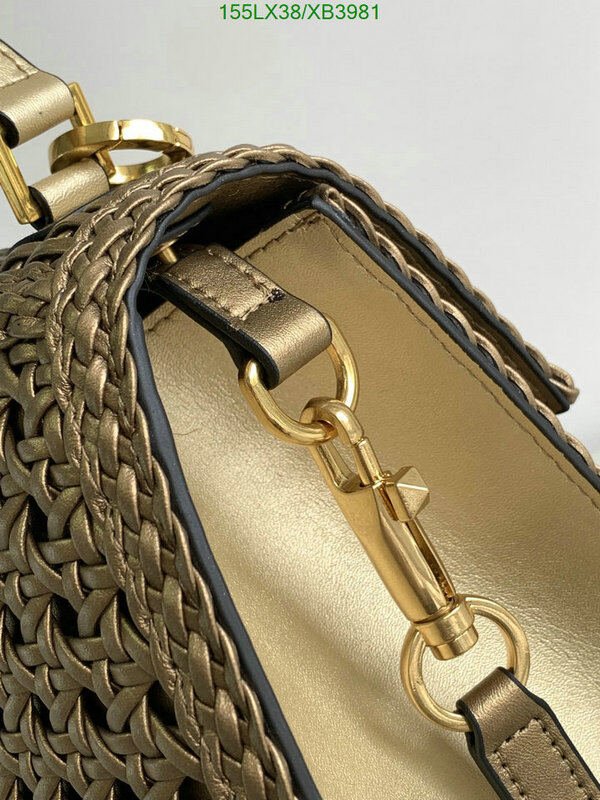 Valentino Bag-(4A)-Diagonal-,Code: XB3981,$ 202USD