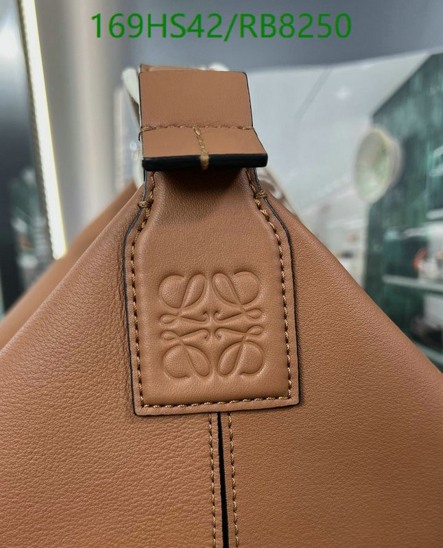Loewe Bag-(4A)-Diagonal- Code: RB8250 $ 220USD