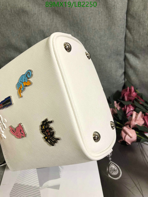 Prada Bag-(4A)-Bucket Bag- Code: LB2250 $ 116USD