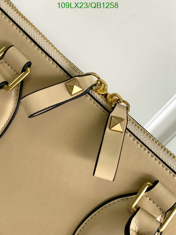 Valentino Bag-(4A)-Handbag- Code: QB1258 $ 142USD