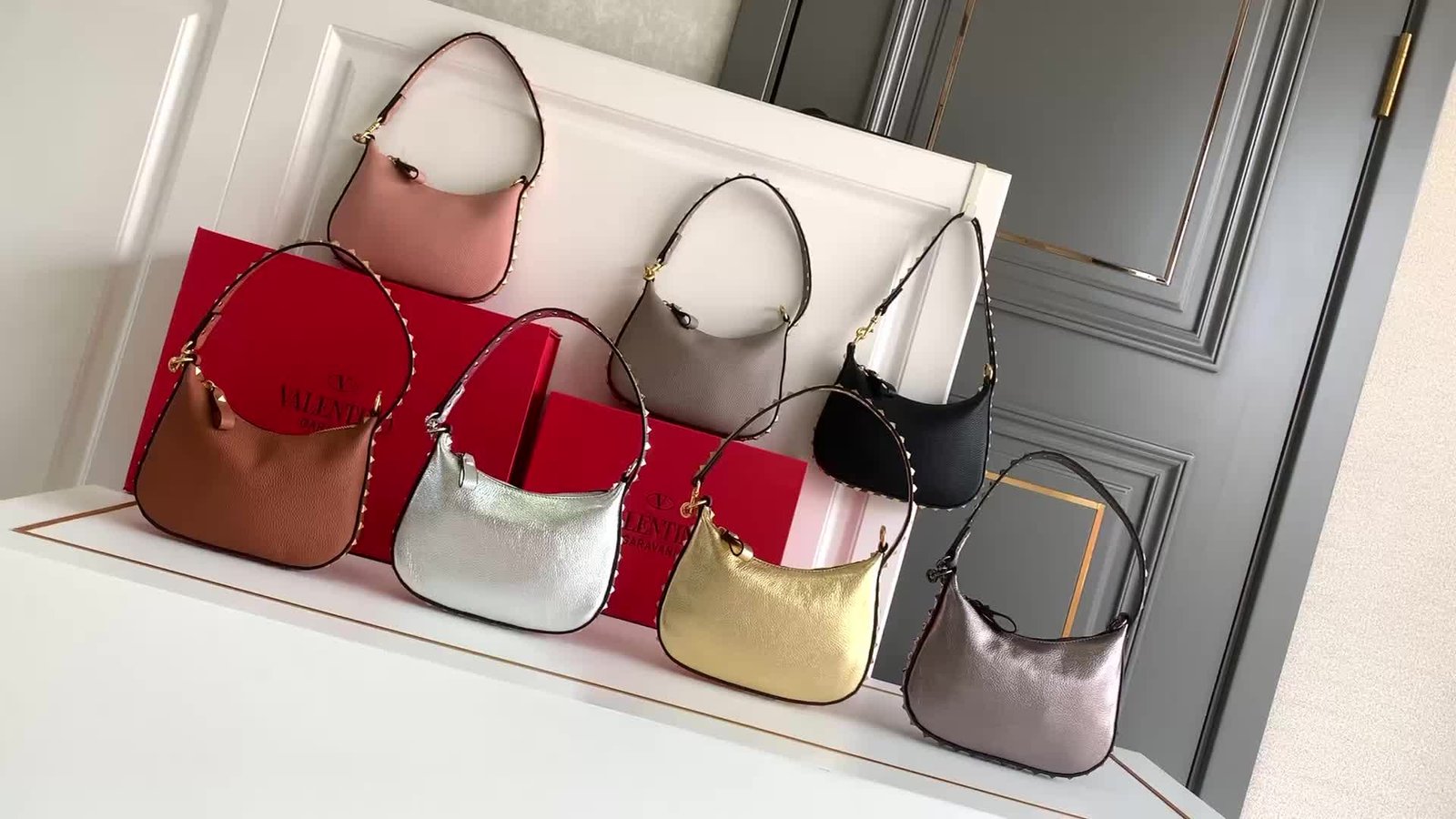 Valentino Bag-(4A)-Handbag- Code: BB5183 $ 103USD