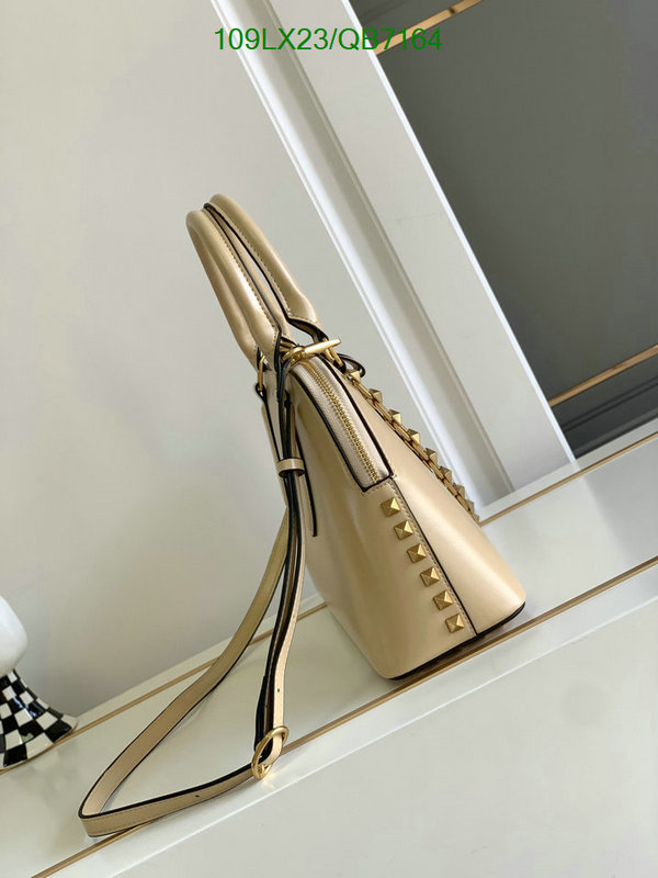 Valentino Bag-(4A)-Handbag- Code: QB7164 $ 142USD