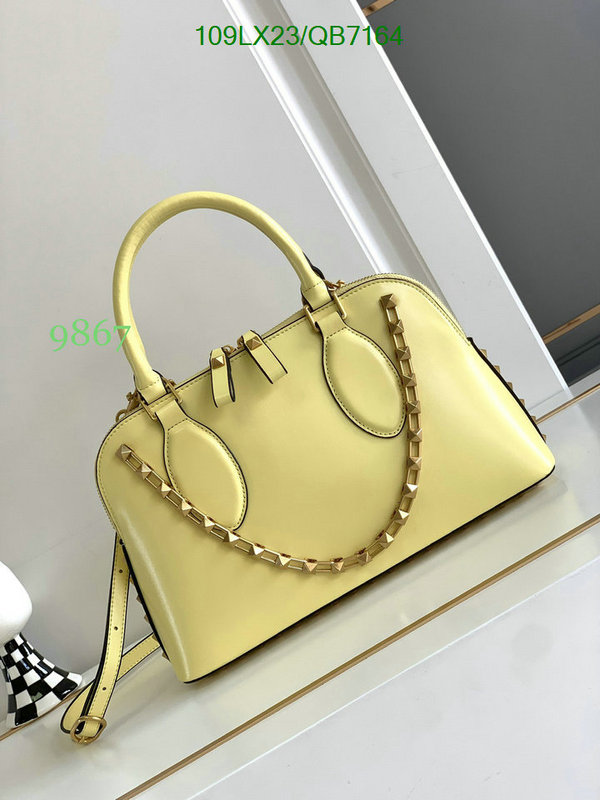 Valentino Bag-(4A)-Handbag- Code: QB7164 $ 142USD