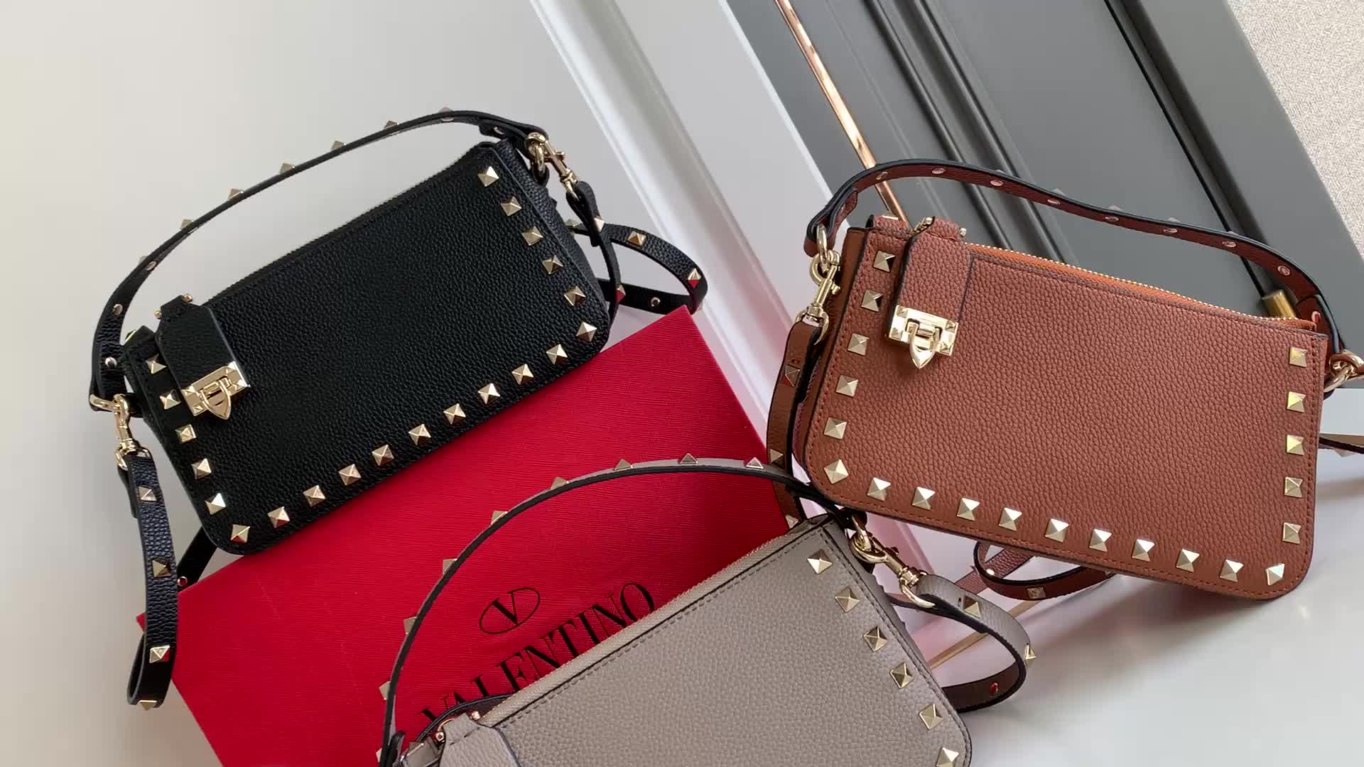 Valentino Bag-(4A)-Diagonal- Code: UB3280 $ 103USD